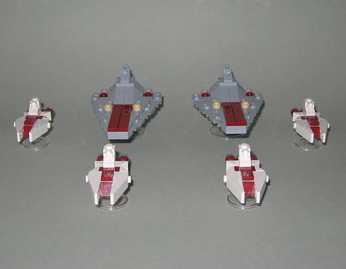 Acclamator and 4 light cruisers front view